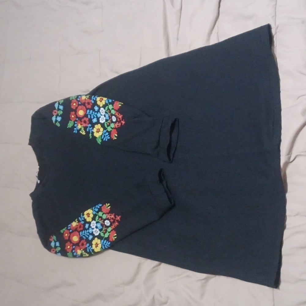 Black women's medium sweater floral dress
